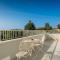 Modern villa Oliveti with pool and grill in Porec - Frata