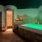 Flos Hotel