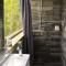 UpForest Guesthouse