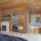 River Road Lodge by NW Comfy Cabins