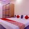 OYO Flagship Hotel Classic Square - Pune