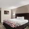 Red Roof Inn Kingsland