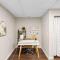 Cozy Buckhead Suite - great area, free easy parking, near shops and restaurants - أتلانتا