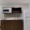WoodSpring Suites Chandler Airport