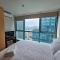 One Uptown in BGC Chic & Trendy 1BR 200mbps fiber - 马尼拉