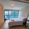 One Uptown in BGC Chic & Trendy 1BR 200mbps fiber - 马尼拉