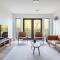 Modern 2 Bedroom Apartment in Quincy