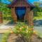 JUSH NATIVE AND GLAMPING - 道伊斯