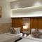 Gold Crest Suites