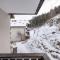 2203 Modernes Studio mit Balkon