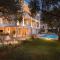 Luxury Apartments Promajna