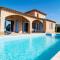 Holiday Home Mistral - REG110 by Interhome - Régusse