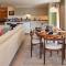 Apartment Les Cîmes 8 by Interhome