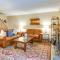 Ski-In Retreat with Pool Access 2 Blocks to Main St