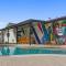 5BR Pool Home in Downtown Gilbert home - Gilbert