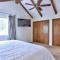 Cascade Escape in Moonridge with sauna and jacuzzi