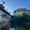 Balcon sur la rivière