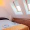 Pumpkin Spiced Suite with Free Gym Pass and Office Setup - Sófia