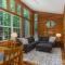 Charming Pet-Friendly Cottage Walkable to Town!