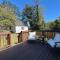 5BR 4B Huge Space with 2 Level Game Barn