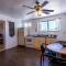 Huge Family - 5 bedroom sleeps 16 with private pool home