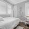 Vancouver West Cozy Retreat by Host Launch - Ванкувер