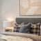 One Tea House - Contemporary Cityside Comfort