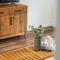 Three Tea House - Relaxed Living in Mile End