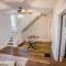 Lakeside Vineyard Farmhouse