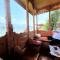 New kolohai group of houseboats