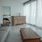 2 Bed 2 Bath Apartment in CBD with car park