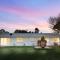The Waratah Cottage