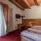 Hotel Job