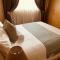 Khutsong Lodge