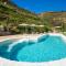 Straordinaria villa con piscina dallo stile unico - Santo Stefano di Camastra