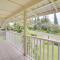 Captain Cook Home on Quiet 3 Acres with Fruit Trees