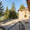 Awesome Home In Villa Di Piteccio With Jacuzzi, Wifi And 6 Bedrooms