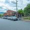 Cherry Street Loft (B) Pet-Friendly & In the Heart of Downtown Black Mtn! - Блек-Маунтін