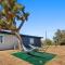 Desert Serenity in Yucca/Joshua Tree w/AC & Fire pit