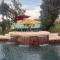 Discover Your Oasis: Tropical Haven in Central PSL