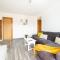 Penthouse - Sea Views & 5min to Beach - Fast WiFi - AC