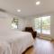 Horseshoe Lake Vacation Rental with Deck and Kayaks!