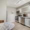 Amenity Heavy Serene Apt in Convenient Location - Austin