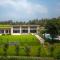 Natures Odyssey by StayVista - Amidst lush greenery with Outdoor pool and Indoor activities