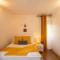 Yellow Sapphire - Entebbe, 6 mins from Int Airport - Entebbe
