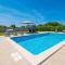 Villa Enjoy mit privatem Pool, by Istrabook - Pula