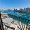 Spinola Bayview Apartment