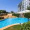 Luxury Apartment/ Sea views/Pool/Gym