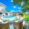 The Dreamcatcher - 4 Bed, 2 Bath, Private Heated Pool, BBQ, Game Room, Park