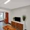 Unique Downtown 2br 2ba close to everything Apt.B